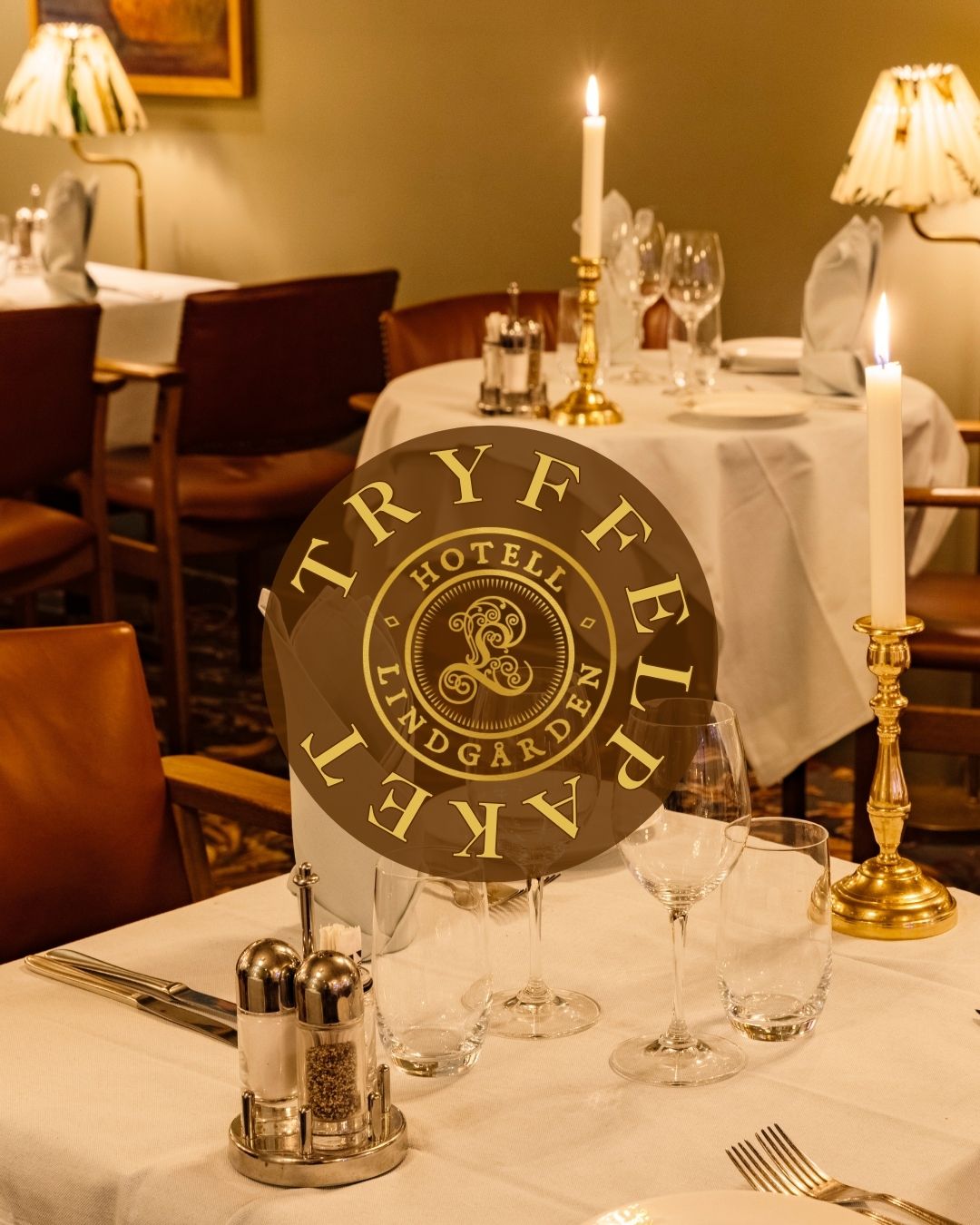 Dukat bord på Lindgården med Tryffelpaketets sigill